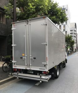 ２トンロング車 車両紹介 大きさ 種類 用途など シゲタイーエックス